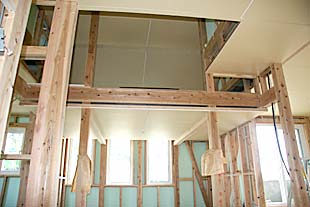 吹き抜け施工状況