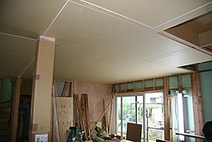 内部・天井下地施工状況