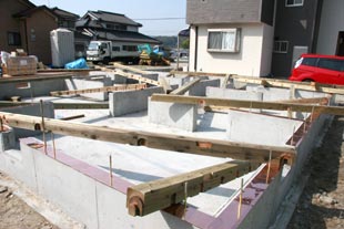 外観・耐圧盤布基礎
