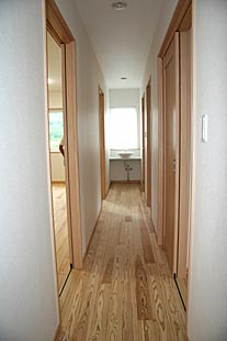 内部・2階廊下