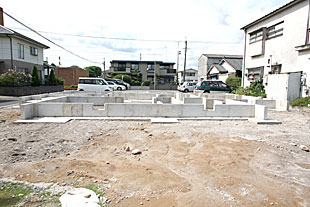 外観・基礎整形1