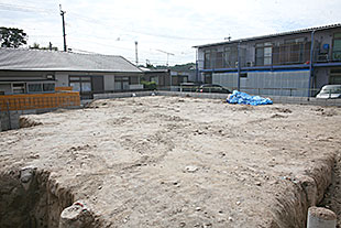 外観・ベース地盤