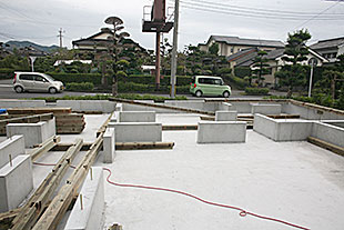 内部・基礎と土台施工2