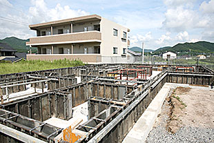 外観・鋼製型枠2