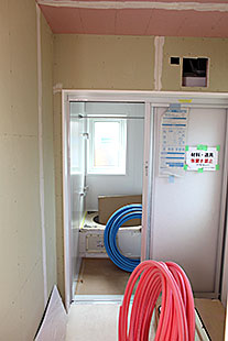 内部・脱衣場下地施工