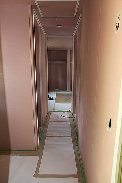 内部・廊下下地施工