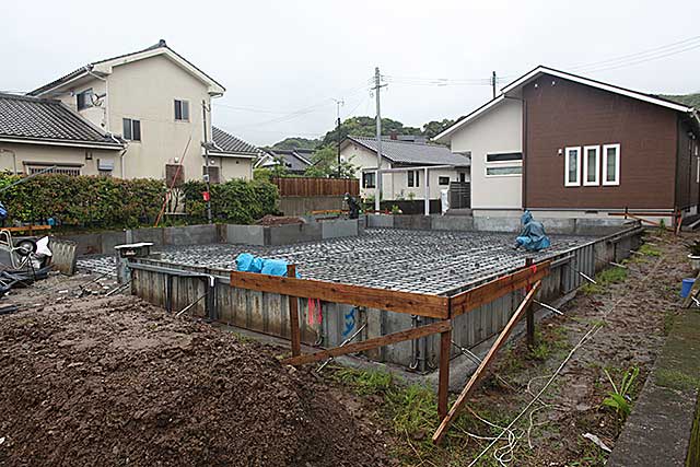 外観・鋼製型枠2