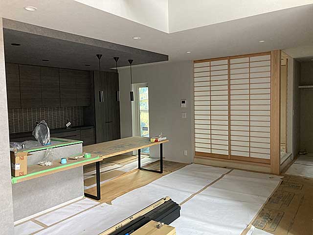 内部・ダイニング1
