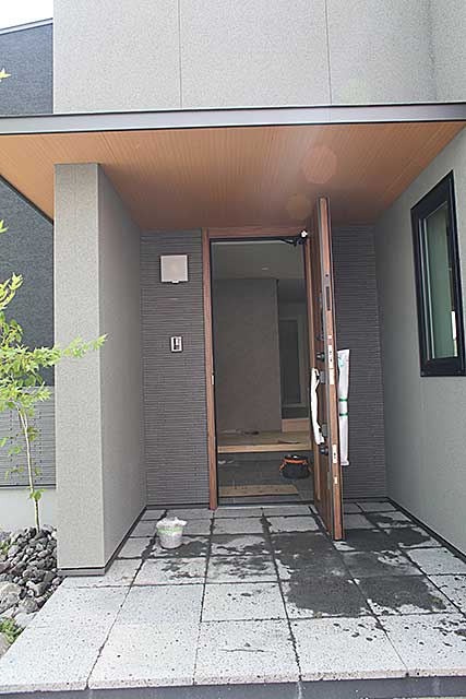 外観・玄関