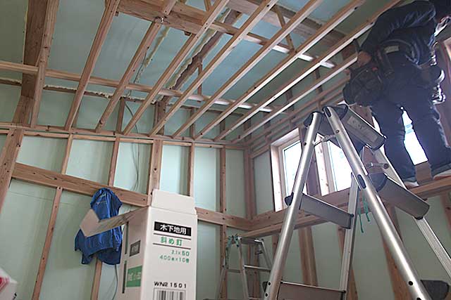 内部・天井構造施工