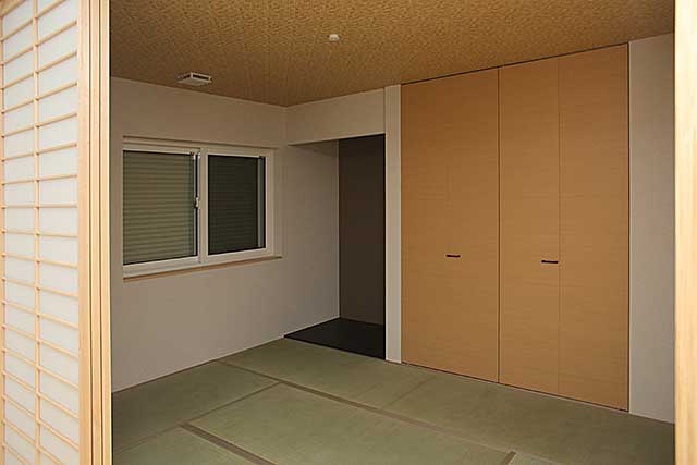 内部・和室1