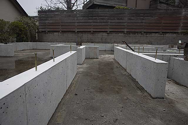 外観・立ち上がり基礎1