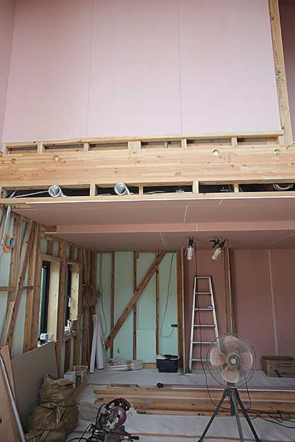 内部・リビング吹抜下地施工2