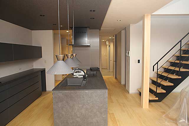 内部・キッチン