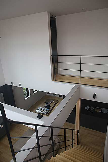 内部・2階 吹抜2