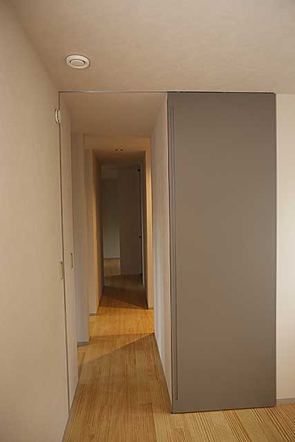 内部・2階 廊下