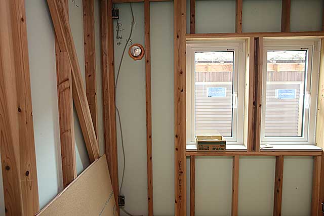 内部・給気口と断熱施工