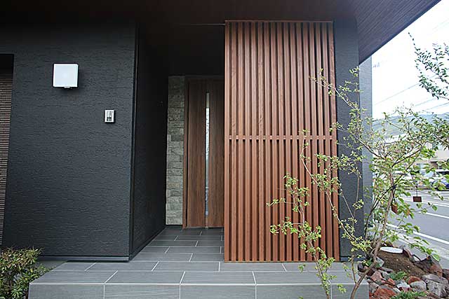 外観・玄関アプローチ