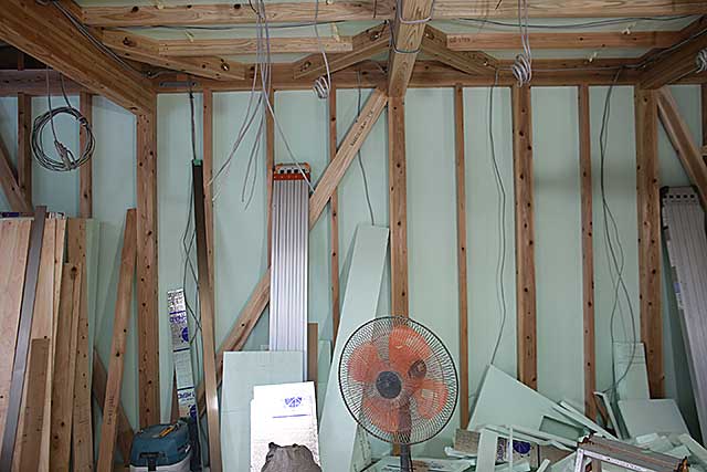 内部・壁面断熱施工