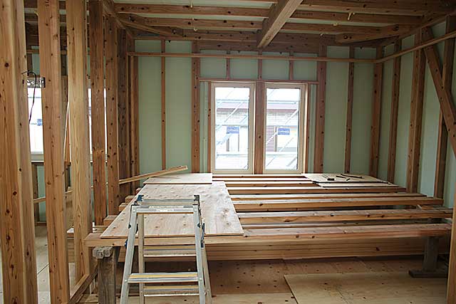 内部・居室構造と天井用足場