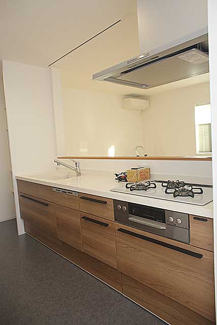 内部・キッチン1