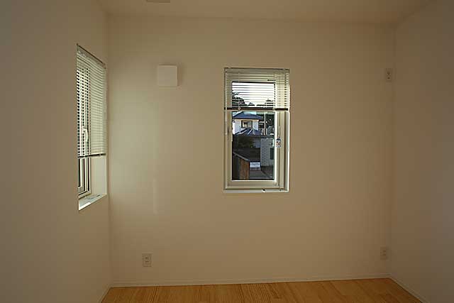 内部・2階 居室1