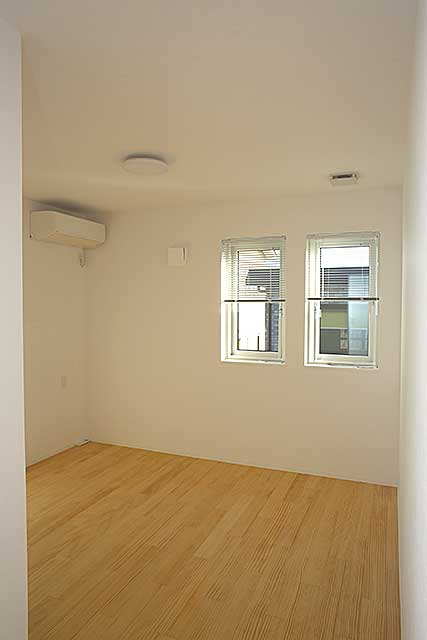 内部・2階 居室4