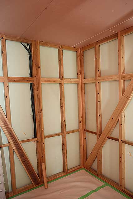 内部・居室収納下地2