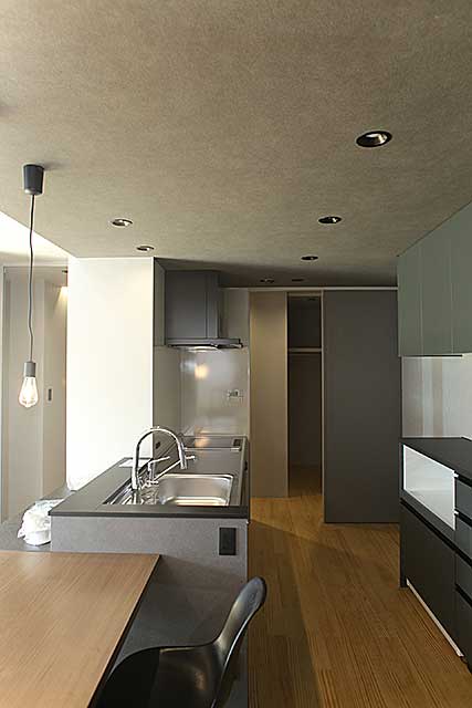 内部・キッチン1