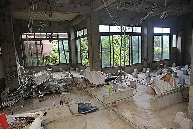 内部・基礎施工1