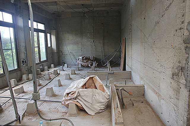 内部・基礎施工2