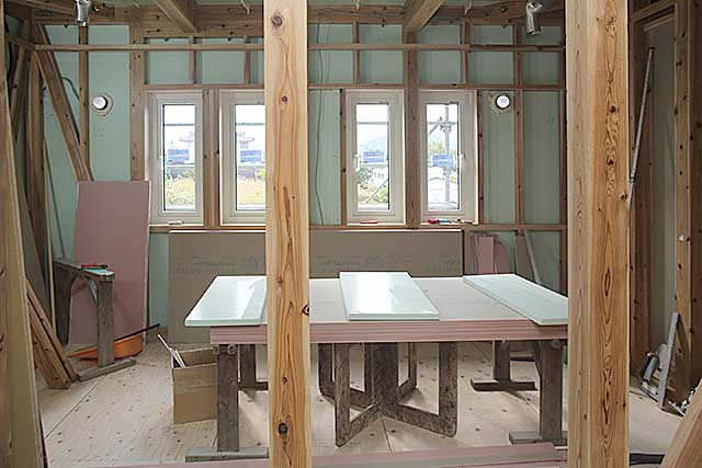 内部・2階 居室下地施工