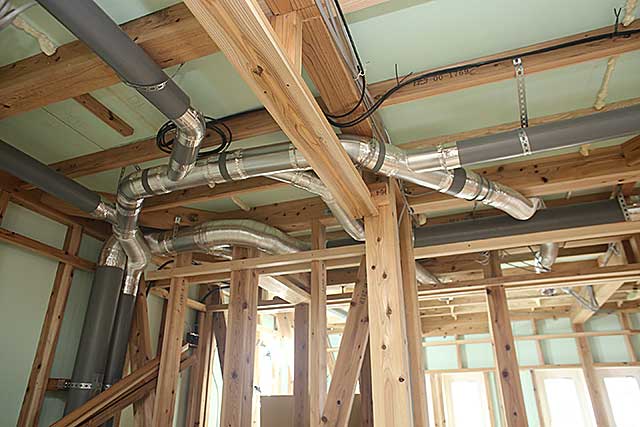 内部・2階 天井配管