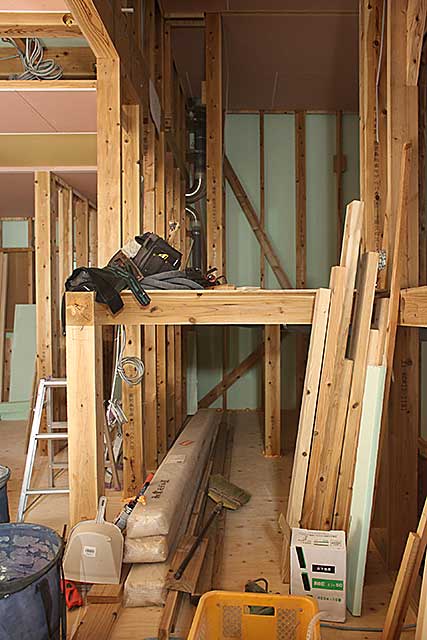 内部・スキップフロア構造施工1