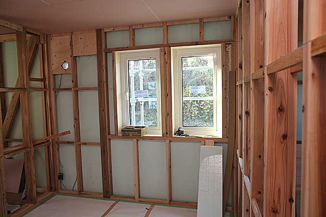 内部・2階 居室構造と開口部