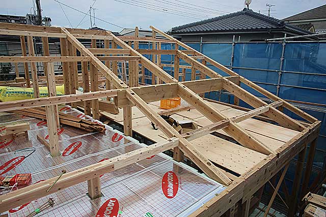 外観・屋根構造3